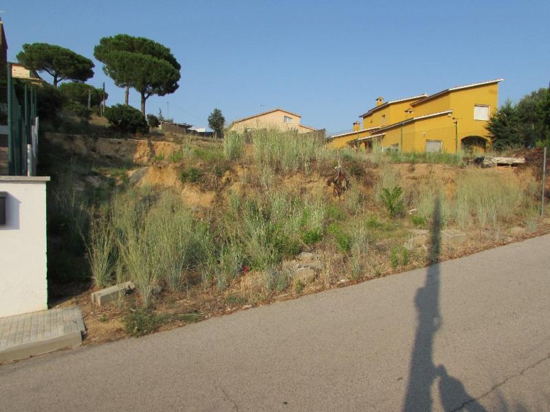 Продается участок 531 м² в Тордере