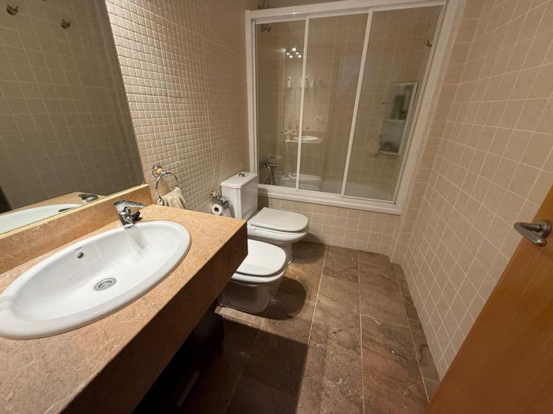 Продается 2к квартира 78 м² с террасой 26 м² в Льорет-де-Мар, Феналс