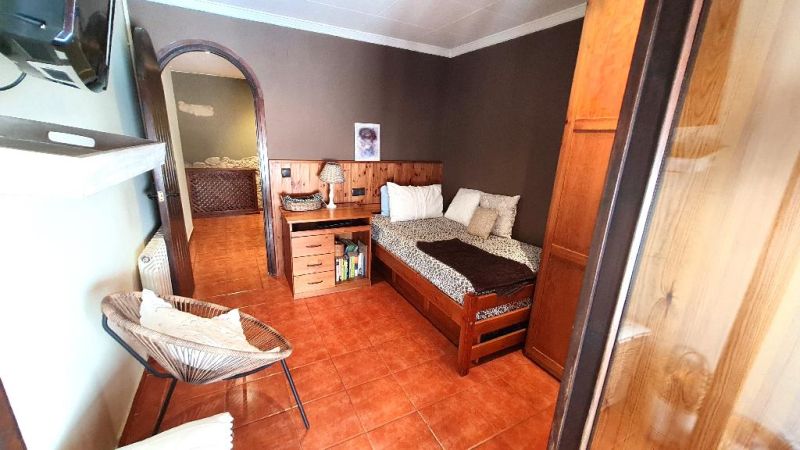 Продается 3к дуплекс 120 м² с террасой, садом и камином в Бланес