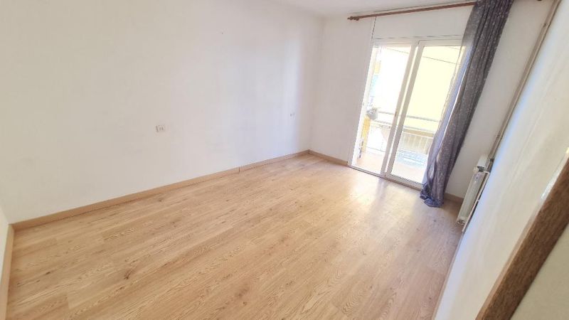 Продается 4к квартира 93 м² в Бланес