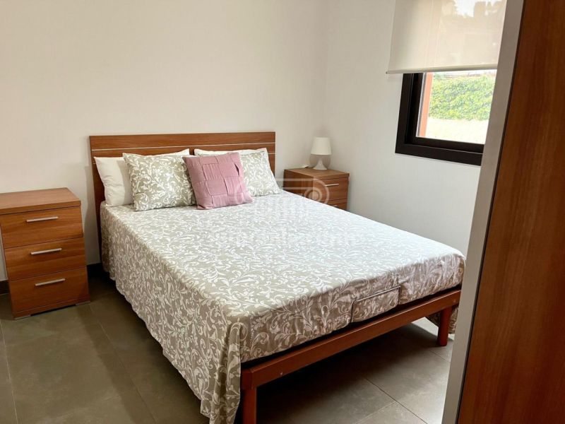 Продается потрясающий дом 240 м² с панорамным видом на море, участок 433 м² в Льорет-де-Мар