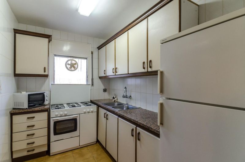 Просторная вилла с 7 спальнями и туристической лицензией недалеко от пляжа