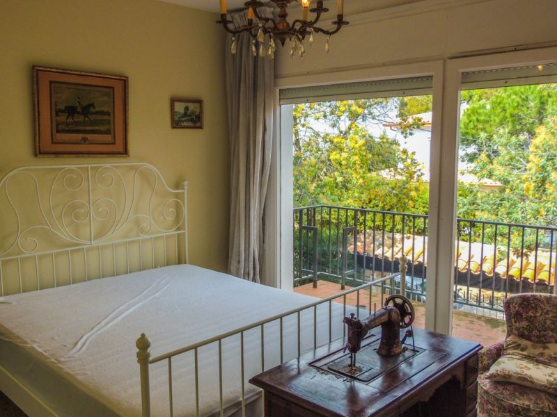 Вилла 254 м² с туристической лицензией в La Montgoda, Lloret de Mar