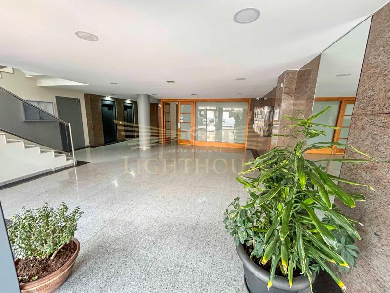 Прекрасная квартира в 10 минутах от пляжа.