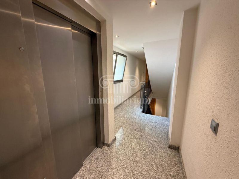 Продается 1к квартира 49 м² в Бланес