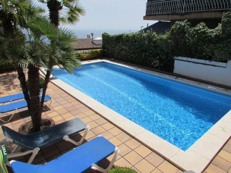 Продается дом с видом на море в урбанизации Santa Cristina, Бланес