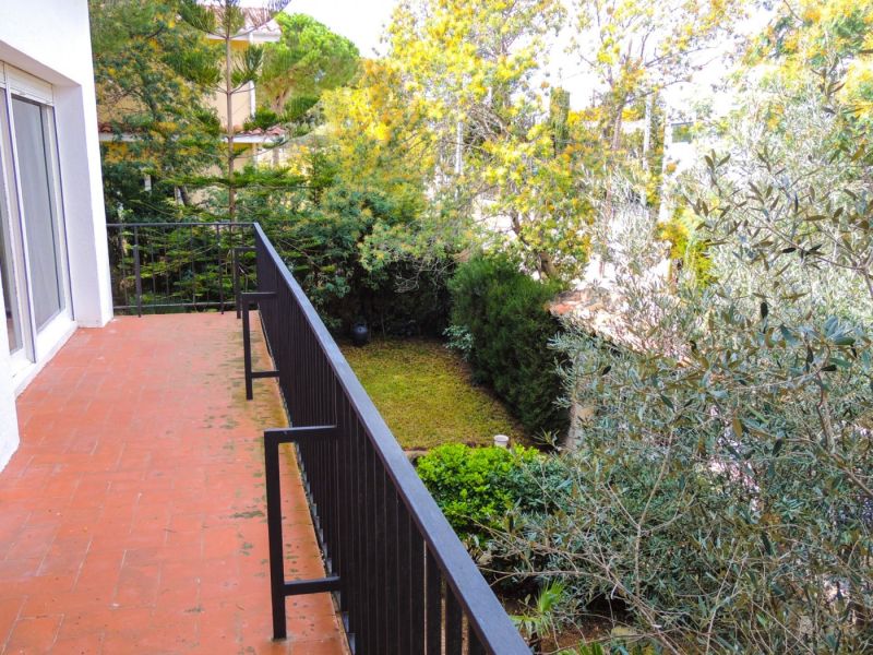 Вилла 254 м² с туристической лицензией в La Montgoda, Lloret de Mar