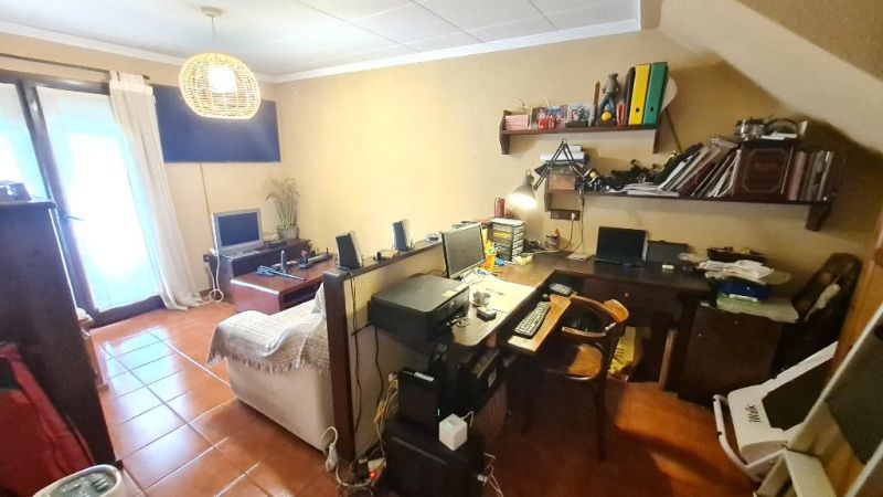 Продается 3к дуплекс 120 м² с террасой, садом и камином в Бланес