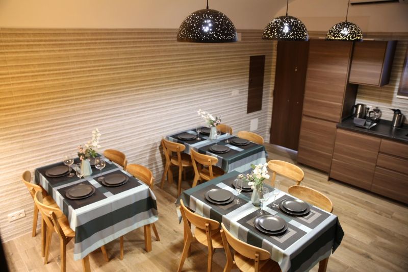 Готовый бизнес. Дом в центре г. Бланес с туристической лицензией!