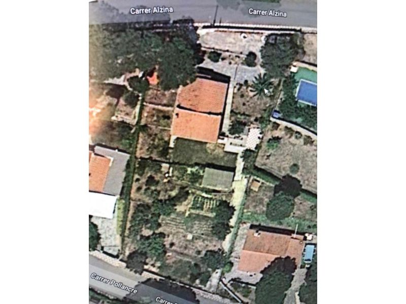 Продается участок 1200 м² под застройку в Бланес